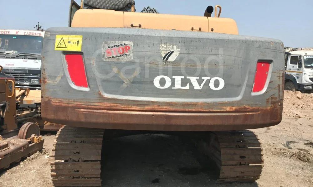 Volvo EC210B Excavator